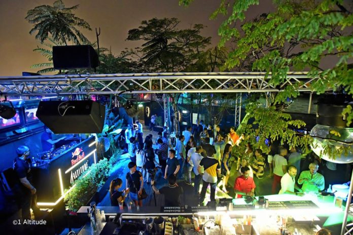1 Altitude Gallery Bar 2