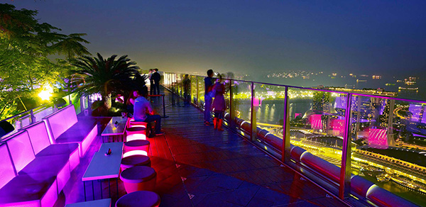 1 Altitude Gallery Bar 4