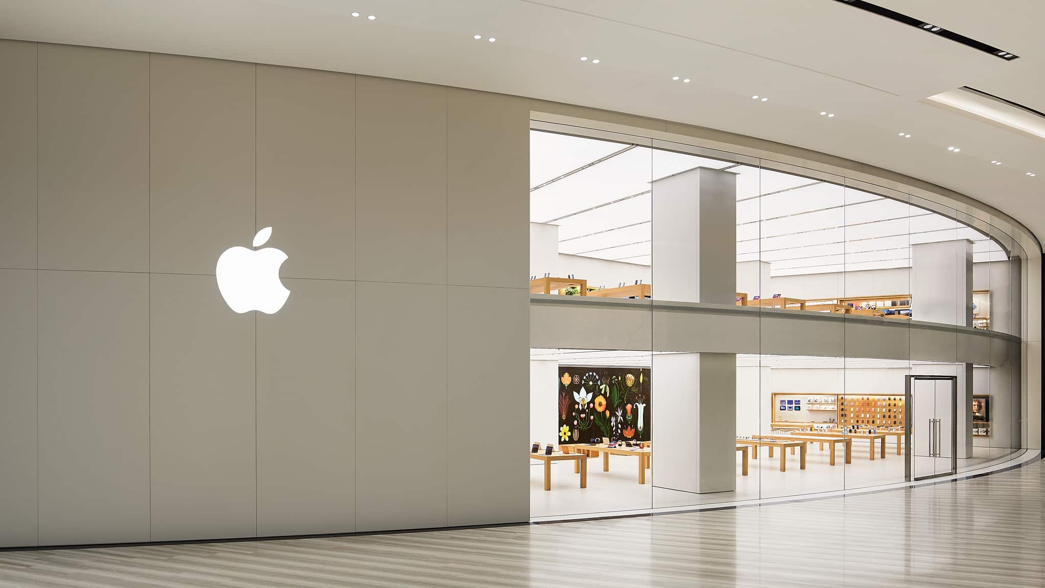 Apple Jewel Changi Airport Singapore