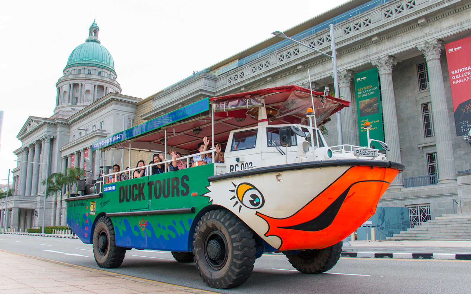 DUCKtours Singapore 1