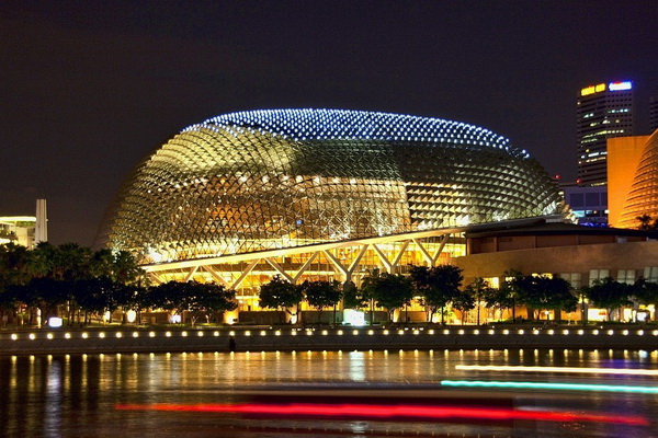 Esplanade 1