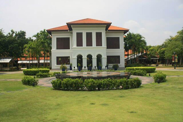 Taman Warisan Melayu 4