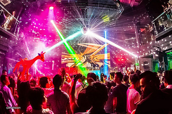 mansion bay club 1