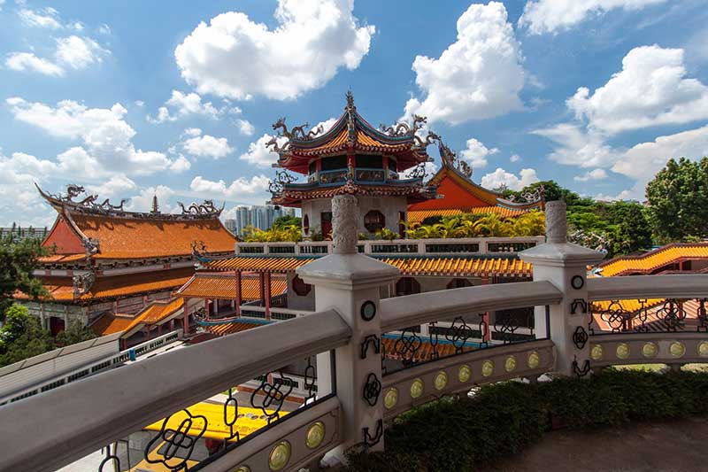 nhung ngoi chua noi tieng 9
