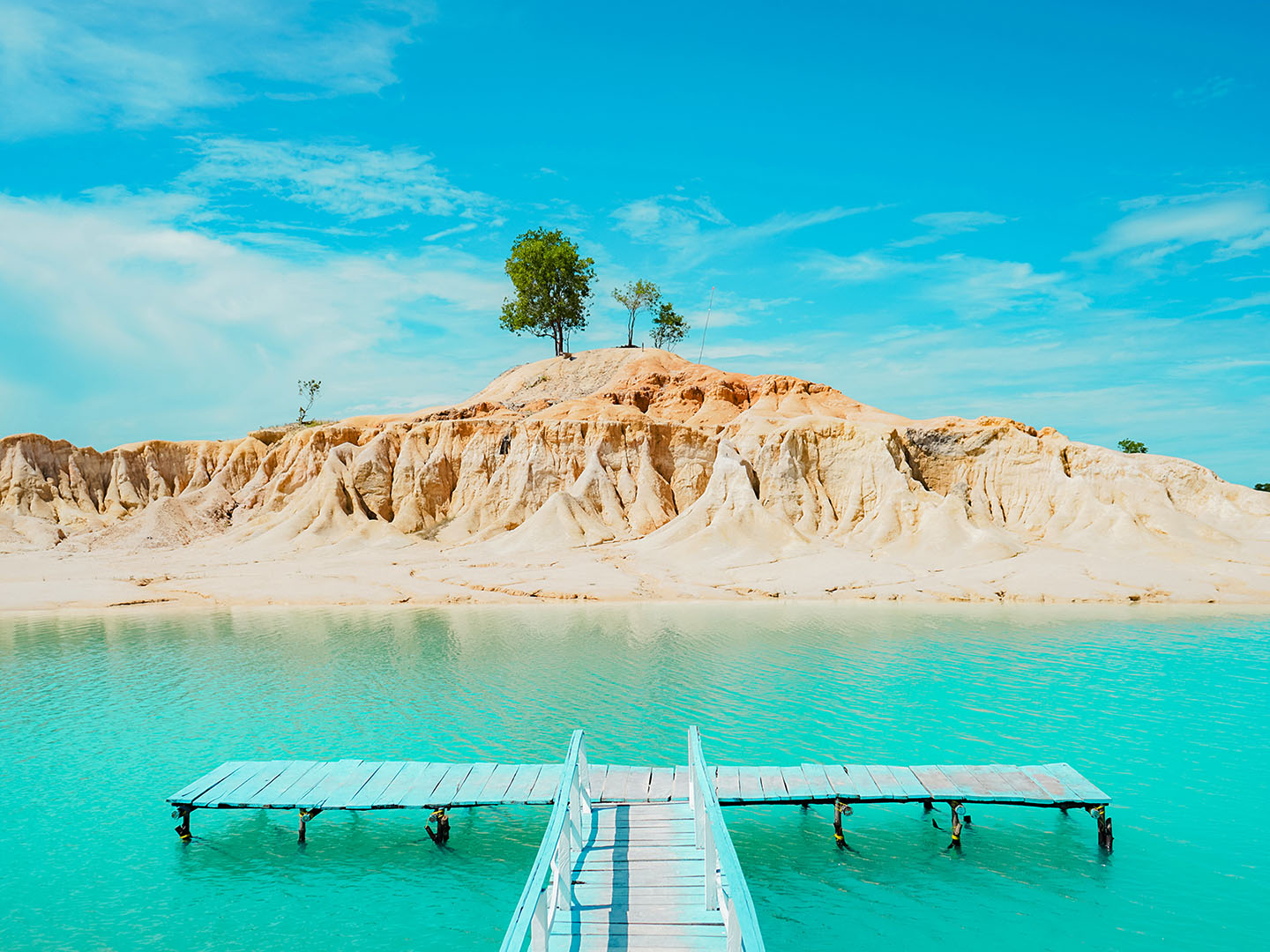 sand dune blue lake bintan