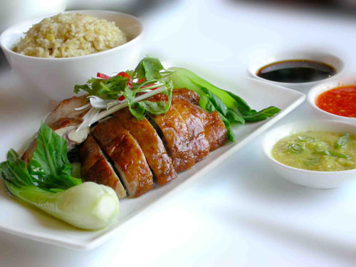 HAINAM-CHICKEN-RICE