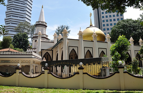 Đền hồi giáo Hajjah fatimah