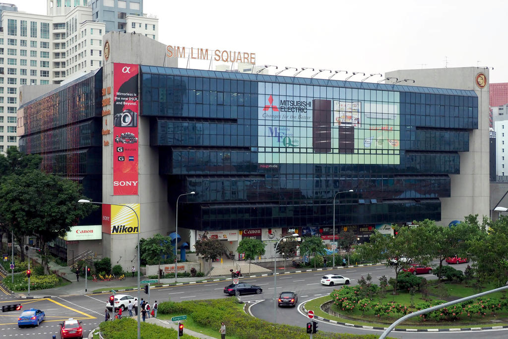 thu doan lua dao o Sim Lim Square 1