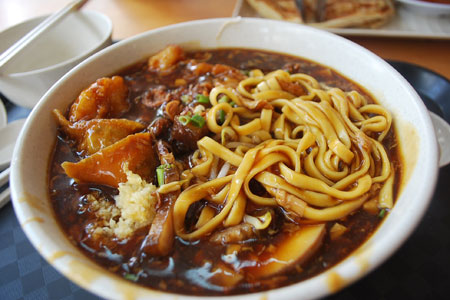 5 món ăn đường phố hấp dẫn ở Singapore
