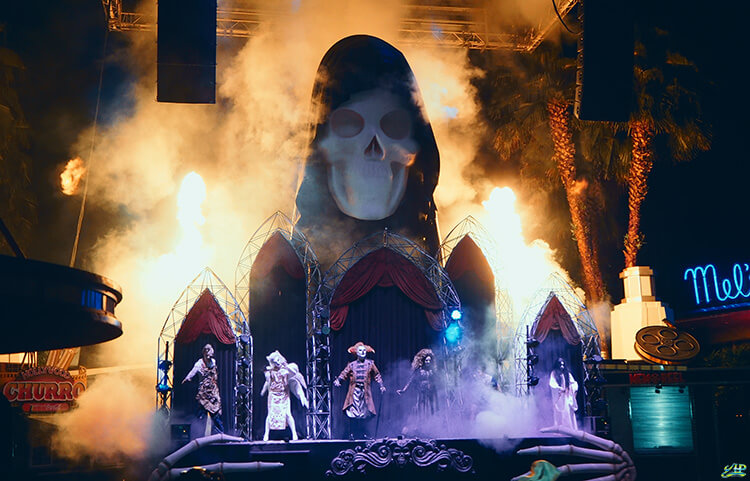 Halloween Horror Nights 1