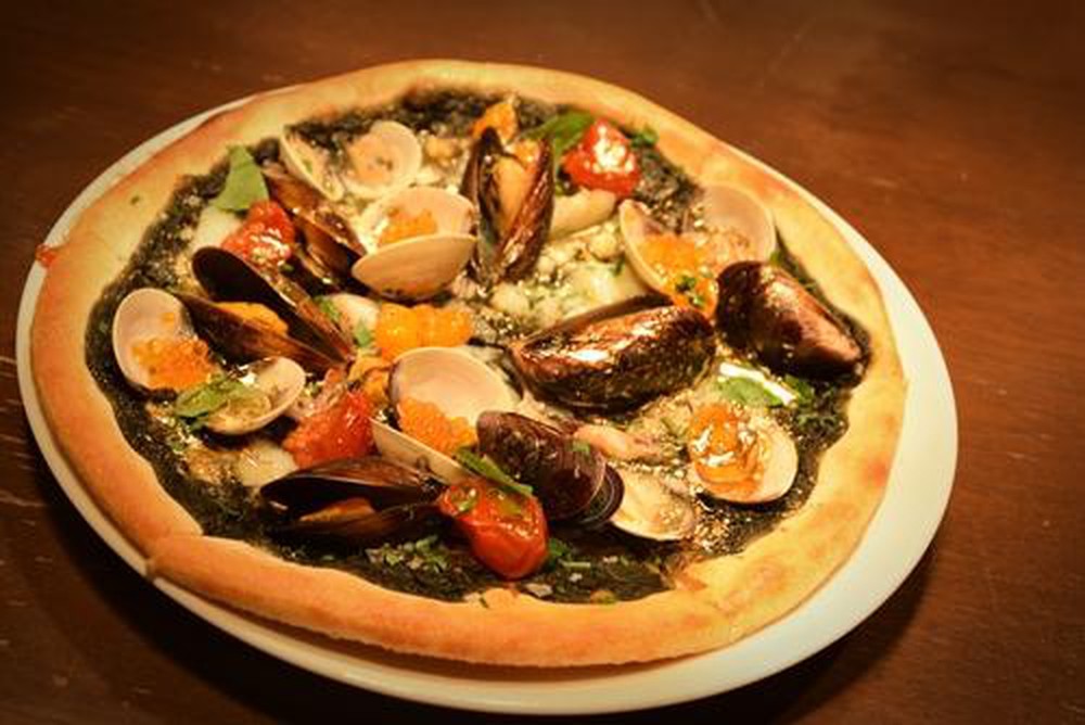 pizza hai san dat vang 2